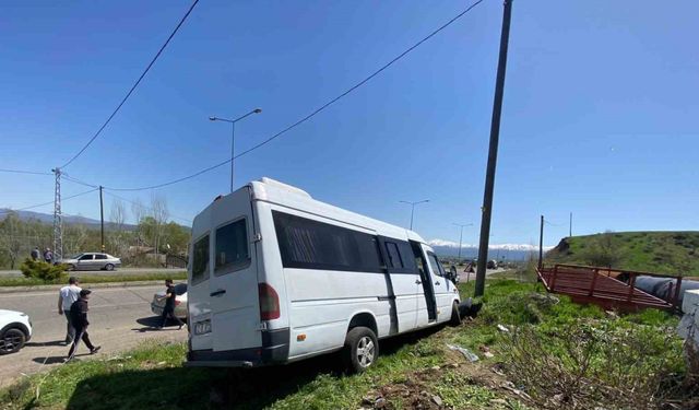 Bingöl’de trafik kazası: 4 yaralı