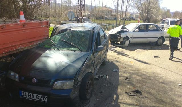 Bingöl’de trafik kazası: 6 yaralı