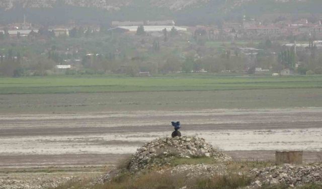 Burdur’un içme suyu sorunu göl ortasından geçirilecek Senir Suyu Projesi ile çözülmeye çalışılacak