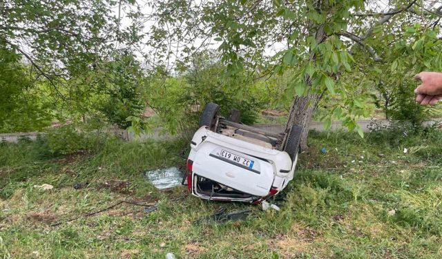 Isparta’da otomobil takla attı: 1 ölü, 4 yaralı