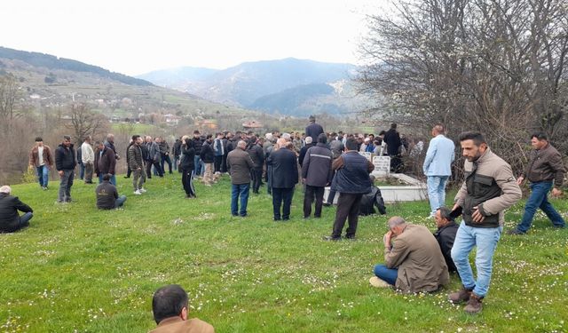 Sinop’ta bayram acıya dönüştü: 3 çocuk annesi kadın kazada hayatını kaybetti