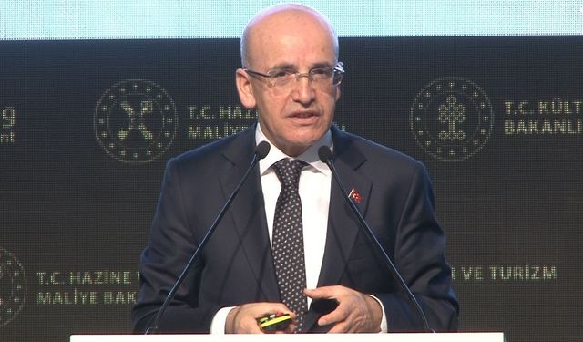 "2024 yılı ilk çeyreğinde yıllık dış ticaret açığındaki iyileşme 14,3 milyar dolara ulaştı"