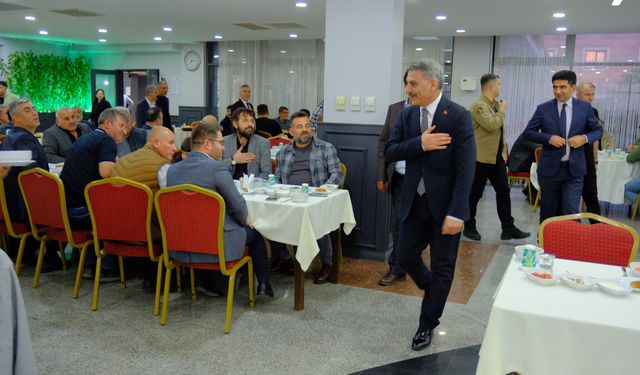 Yozgat Valisi Özkan, iş insanları ile iftar sofrasında buluştu