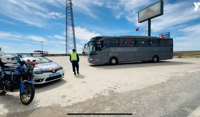 Yozgat’ta trafik jandarmasından ‘Sivil Trafik Denetimi’