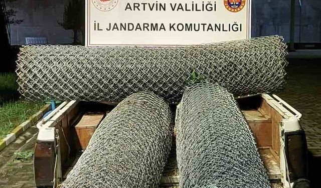 Artvin’de fens teli hırsızı jandarma ekiplerine takıldı