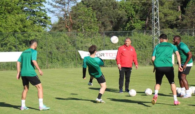 Aynı renkleri paylaşan ezeli rakipler, Marmara derbisinde 39. randevuya çıkacak