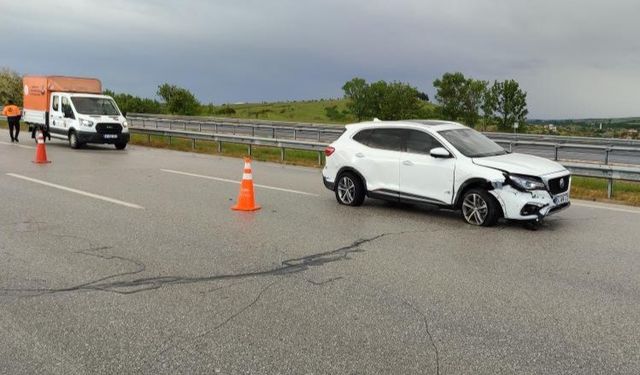 Babaeski’de maddi hasarlı trafik kazası