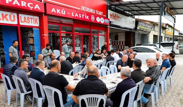 Başkan Ural, sanayi esnafıyla kahvaltıda buluştu