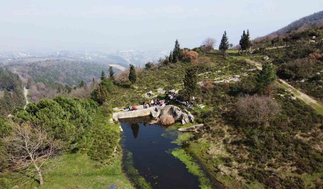 Doğaseverlerin Antik Dragon Vadisi’nde zamanda yolculuğu