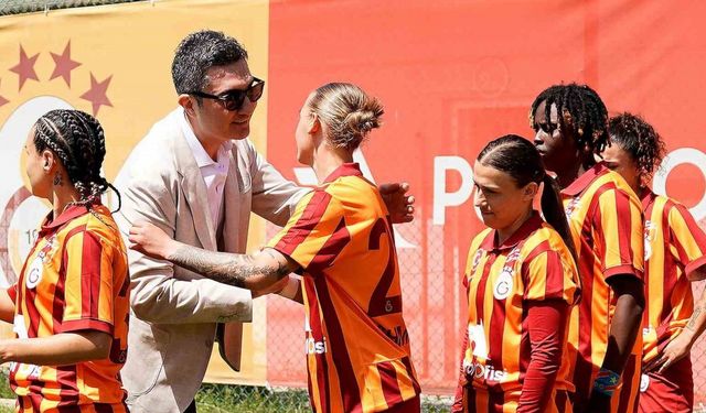 Emir Aral: "Mayıslara lider giren Galatasaray her zaman şampiyon olur"