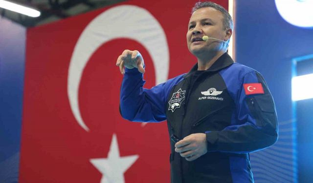 İlk Türk astronot Alper Gezeravcı: ’’Bu bir yere varış hikayesi değildi’’