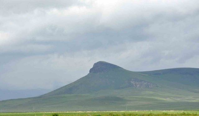 Kars’ta King Kong’un kafasına benzeyen dağ