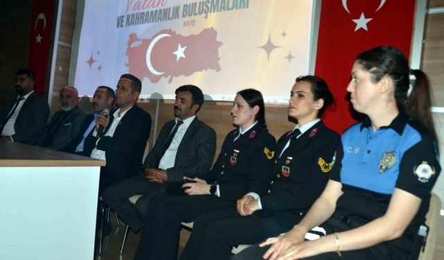 Muş’ta lise öğrencilerine yönelik ’Vatan ve Kahraman Buluşmaları’ konferansı düzenlendi