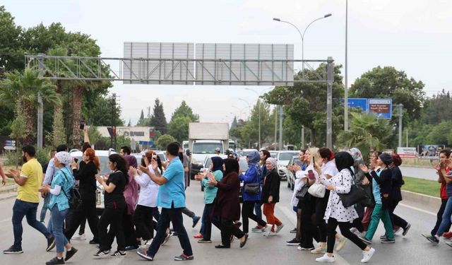 Ölüm yolu için önlem istiyorlar