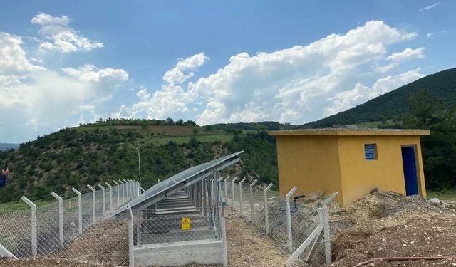 Tokat’ın Erbaa ilçesinde güneş enerjisiyle çevre dostu içme suyu sistemi kuruldu