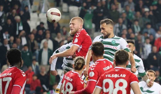 Trendyol Süper Lig: Konyaspor: 3 - Samsunspor: 0 (Maç sonucu)