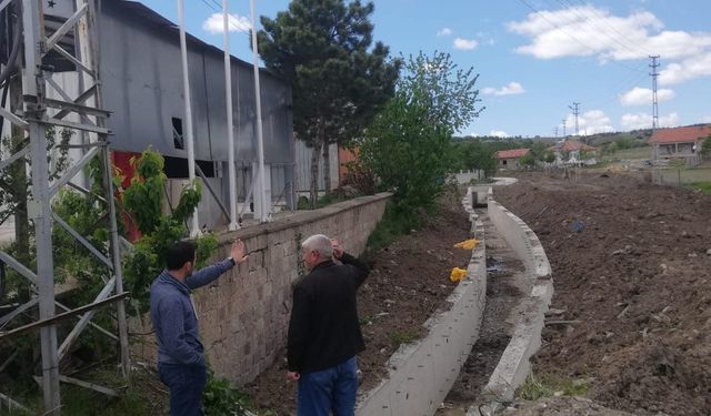 Yozgat’ta taşkın koruma kanalı yapım işleri sürüyor