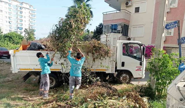 Alanya Belediyesi bayram boyunca 5 bin ton atık topladı