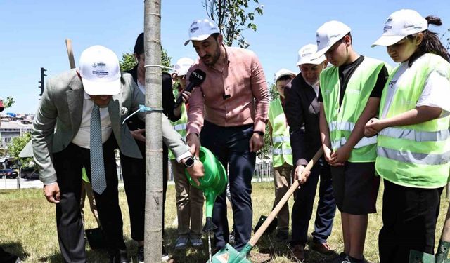 Bağcılar Belediyesi’nin hedefi ilçede 100 bin ağaç dikmek