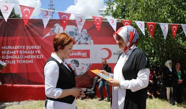 Başkan Yılmaz “İnci/Deli Suyun Kalbi” kitabını okuyup balık göçünü izledi