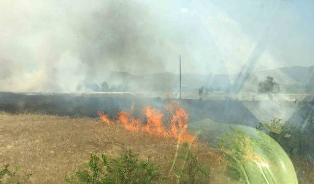 Burdur’da bin dönümün üzerinde ekin tarlası küle döndü