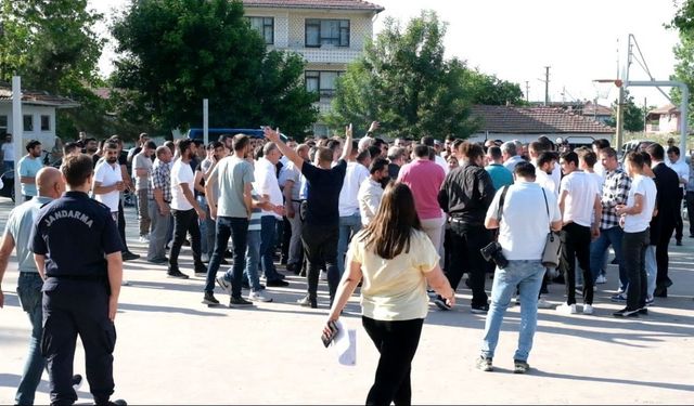 Büyükkarıştıran’da seçimi resmi olmayan sonuçlara göre Hakan Karaman kazandı