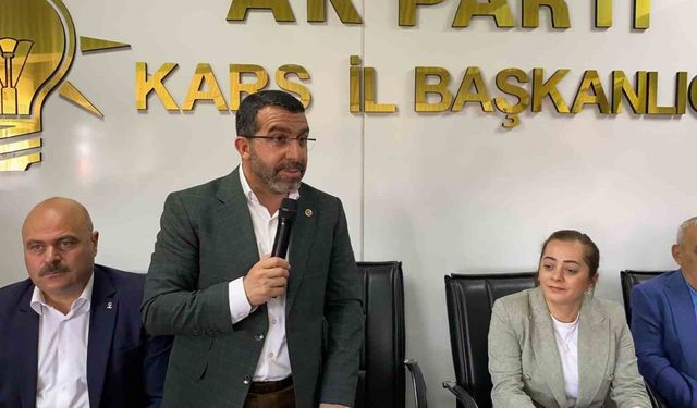 Kars’ta AK Partililer bayramlaştı