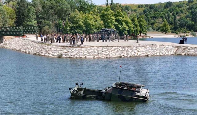 Kırklareli’nde köprücü araçları gösterisi yapıldı