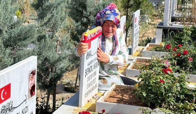 Malatya’da mezarlıklarda acı ve hüzün bir arada