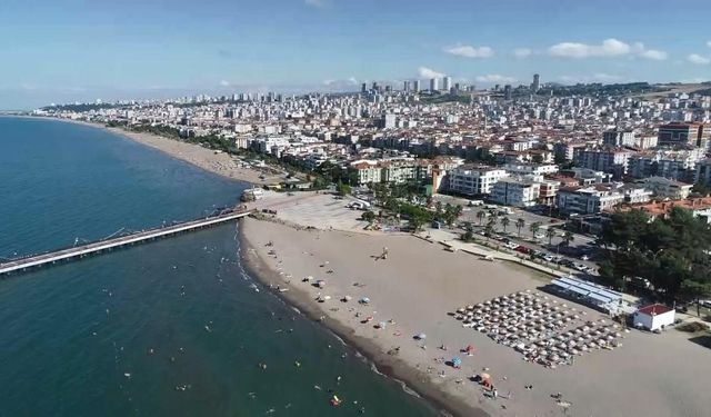 Samsun, 13 mavi bayraklı plajı ile yazı kucaklıyor