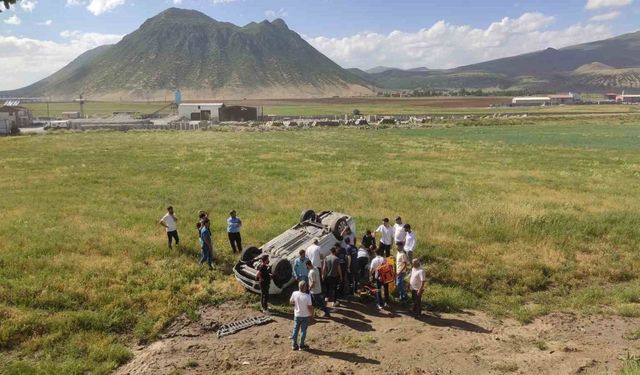 Tatvan’da trafik kazası: 1 yaralı