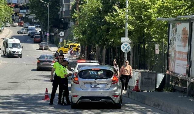 Trafik ekiplerinden sürücülere sıkı denetim