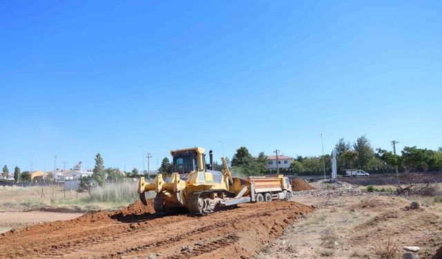 Aksaray Belediyesi mahallelerde imar yollarını açıyor