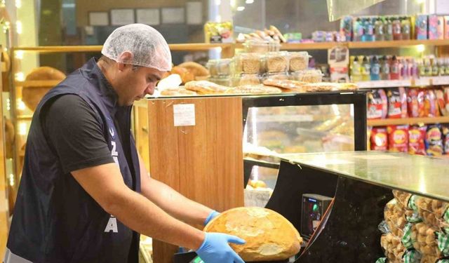 Aksaray Belediyesi zabıta ekipleri fırınları denetliyor