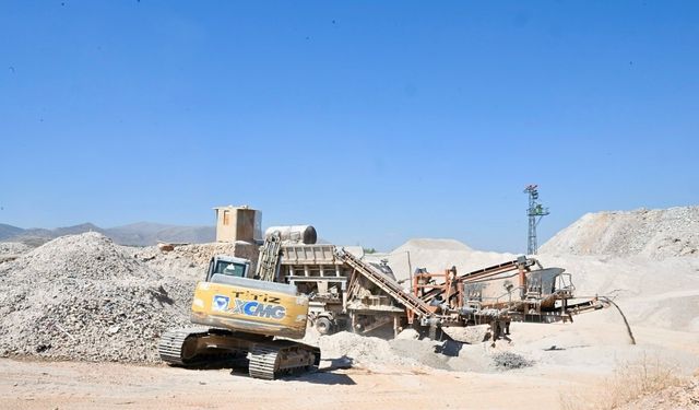 Başkan Geçit, beton santralini yeniden belediyeye kazandırdı