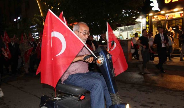 Bingöl’de ‘15 Temmuz Demokrasi ve Birlik Günü’ nöbeti tutuldu