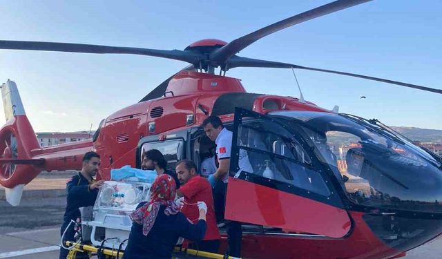 Bingöl’de yenidoğan bebek ambulans helikopterle Elazığ’a sevk edildi