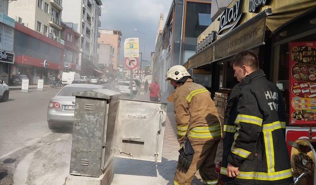 Dörtyol’da elektrik panosu yandı