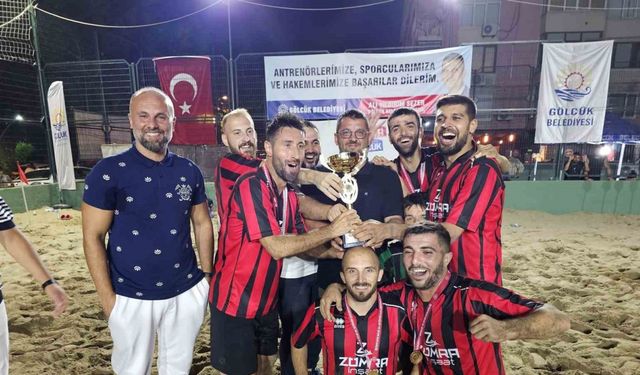 Kum futbol turnuvasında heyecan dolu final