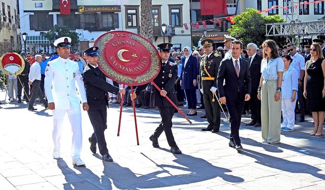 30 Ağustos Zafer Bayramı nedeniyle Çeşme’de coşkulu kutlama