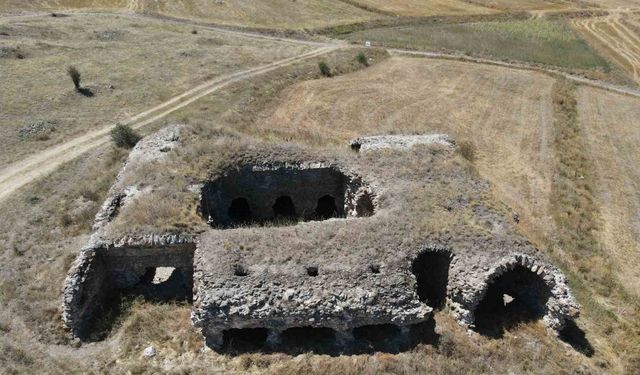 800 yıllık Selçuklu medresesi ayağa kaldırılacak