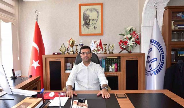 Ahlat Müftüsü İlyas Oğraş göreve başladı