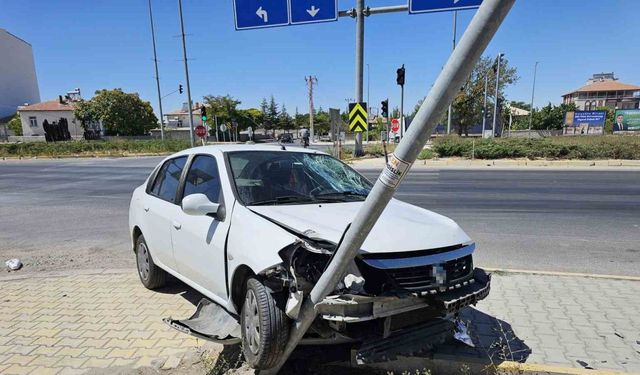 Aksaray’da otomobil ile motosiklet çarpıştı: 1 ağır yaralı