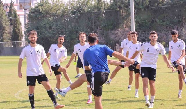 Altay, ilk maçında 24 Erzincanspor’u konuk ediyor