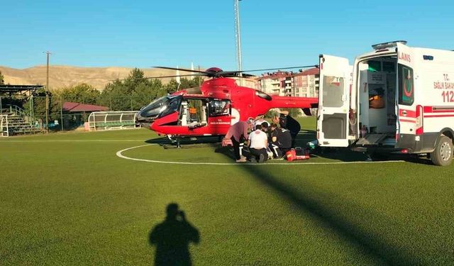 Ambulans helikopter Malatya’da 2 hasta için havalandı