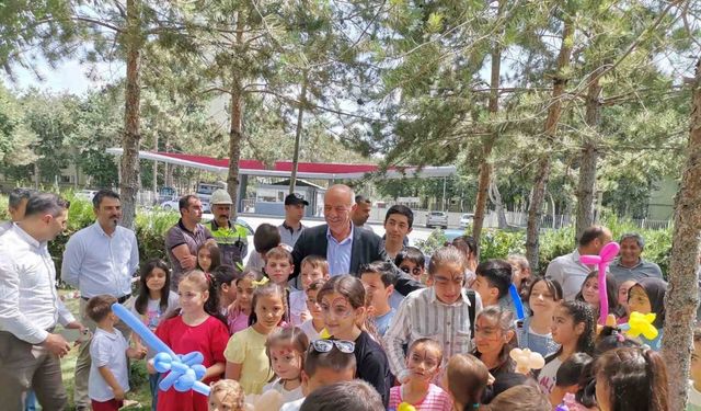 Aşkale çimento fabrikasında çocuk şenliği