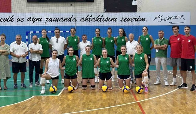 Bodrumspor Kadın Voleybol Takımı, yeni sezon için iddialı