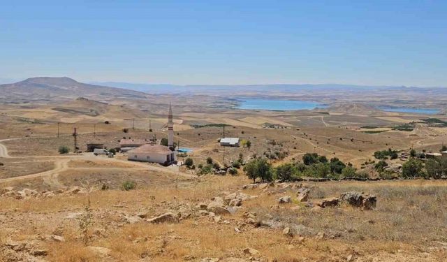 Elazığ’da bir köy ve mezralarında su sorunu giderildi