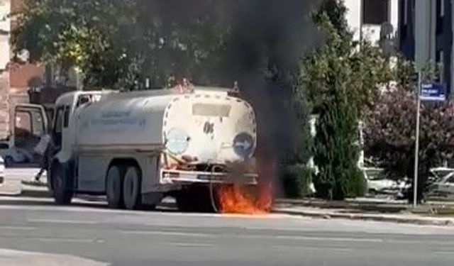 Elazığ’da su tankeri alev aldı