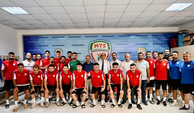 Geçit, Malatya Yeşilyurtspor Kulübünü ziyaret etti